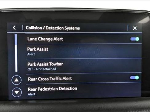 Used 2021 Chevrolet Suburban Z71 w/ Z71 Signature Package AWD/4WD image 36