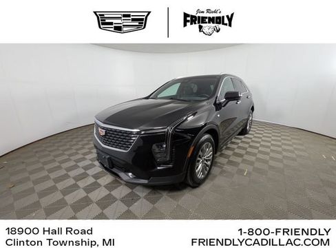 Certified 2025 Cadillac XT4 Premium Luxury FWD image 1