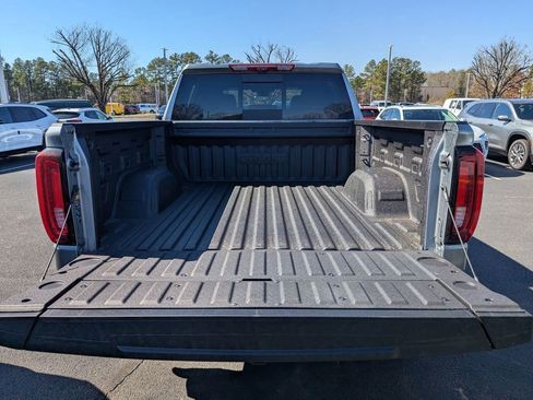 New 2026 GMC Sierra 1500 AT4 w/ AT4 Premium Package image 7