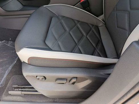 New 2026 Volkswagen Atlas Peak Edition image 20