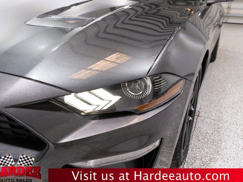 Used 2018 Ford Mustang Premium RWD image 11