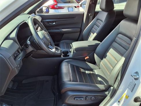 Certified 2025 Honda CR-V Sport-L image 4