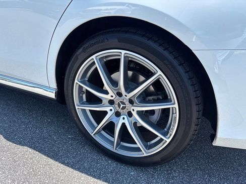 Used 2022 Mercedes-Benz E 350 Sedan image 6