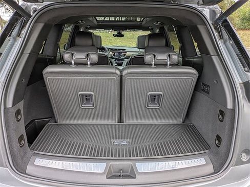 Used 2021 Cadillac XT6 Sport w/ Platinum Package image 12