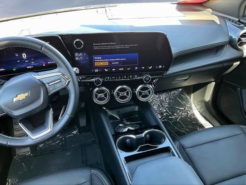 Certified 2024 Chevrolet Blazer EV LT AWD/4WD image 11
