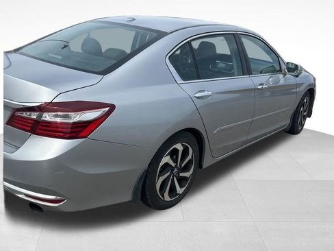 Used 2016 Honda Accord EX-L image 8