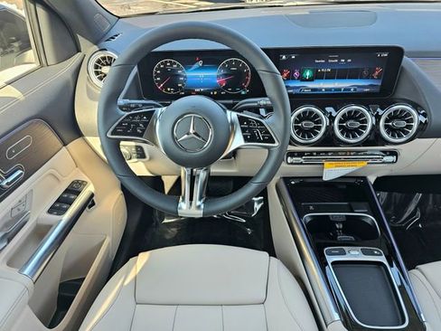 New 2026 Mercedes-Benz GLA 250 4MATIC image 29