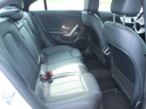 Used 2025 Mercedes-Benz CLA 250 image 13