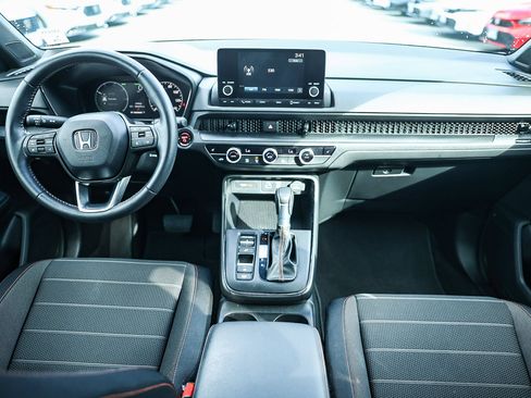 Certified 2025 Honda CR-V Sport image 17