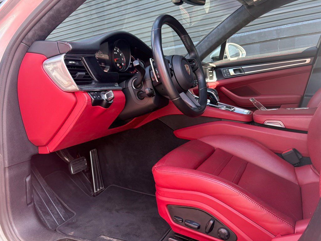 Certified 2022 Porsche Panamera GTS AWD/4WD image 15