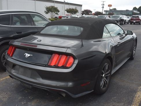 Used 2015 Ford Mustang Premium RWD image 4
