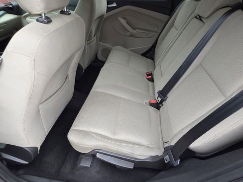 Used 2019 Ford Escape SE AWD/4WD image 9