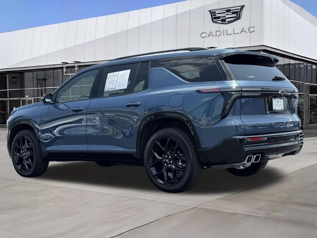 Used 2025 Chevrolet Traverse RS w/ LPO, Floor Liner Package AWD/4WD image 5