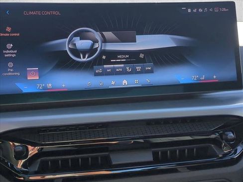 New 2026 BMW 230i Coupe w/ Premium Package image 15