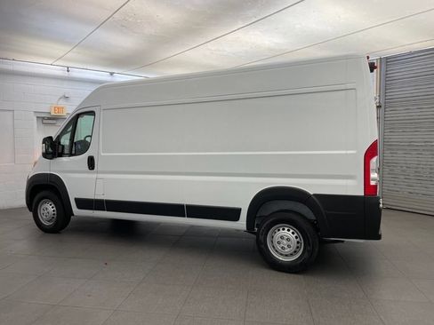 New 2026 RAM ProMaster 3500 FWD image 9