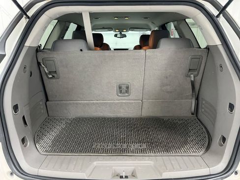 Used 2015 Chevrolet Traverse LT FWD image 19