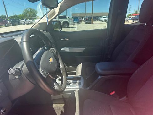 Used 2015 Chevrolet Colorado LT w/ LT Convenience Package AWD/4WD image 18