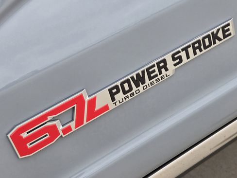 New 2026 Ford F250 Platinum AWD/4WD image 11