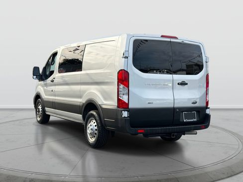Used 2021 Ford Transit 250 Low Roof AWD image 6