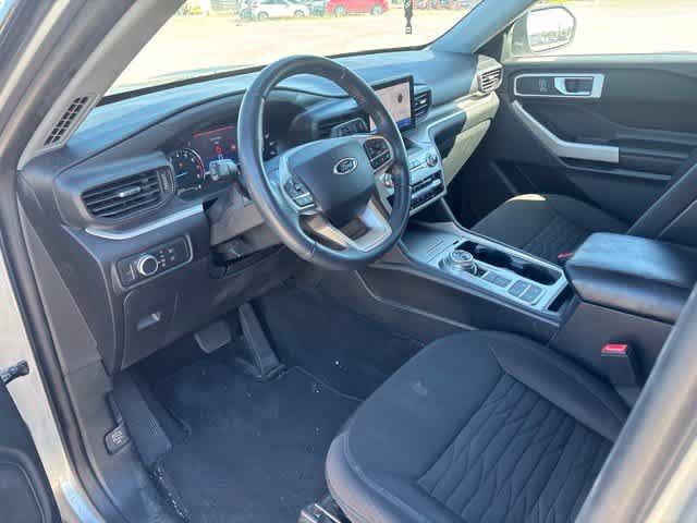 Used 2020 Ford Explorer XLT RWD image 9