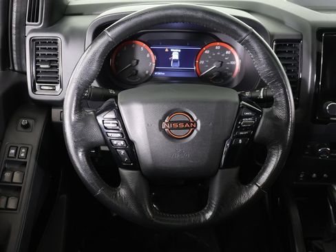 Used 2022 Nissan Frontier PRO-4X w/ Pro-4X Premium Package AWD/4WD image 42