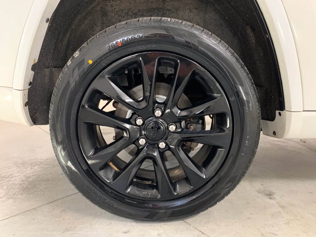 Used 2018 Jeep Grand Cherokee Altitude AWD/4WD image 11