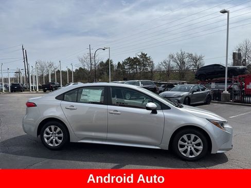 Certified 2026 Toyota Corolla LE image 9