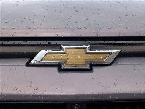 New 2026 Chevrolet Equinox EV LT image 17