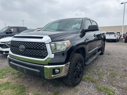 Certified 2020 Toyota Tundra SR5 AWD/4WD image 1