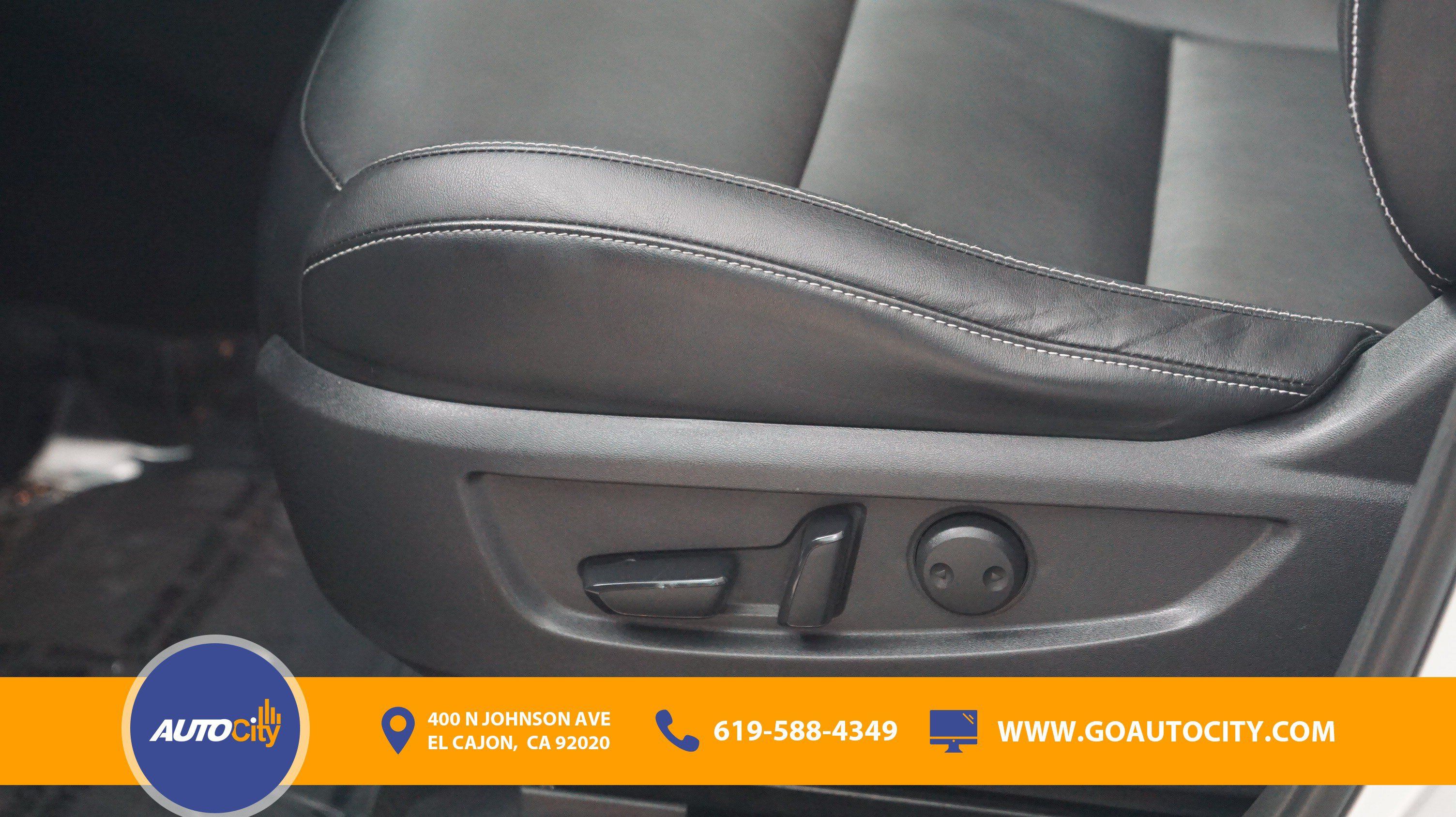 Used 2019 INFINITI QX50 Luxe FWD image 18