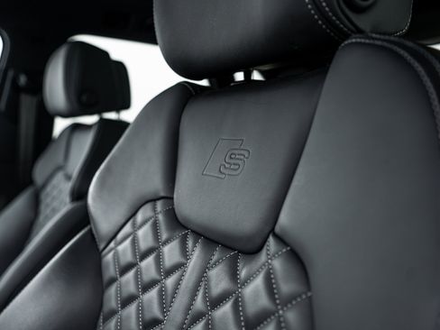 Certified 2025 Audi SQ5 Premium Plus w/ Premium Plus Package image 19