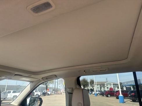 Used 2021 GMC Yukon XL Denali image 11