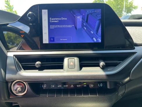 Used 2023 Lexus UX 250h AWD w/ Accessory Package (Z2) image 23