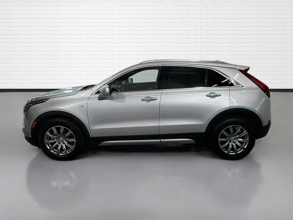 Used 2022 Cadillac XT4 Premium Luxury w/ Safety Alert Package AWD/4WD image 6