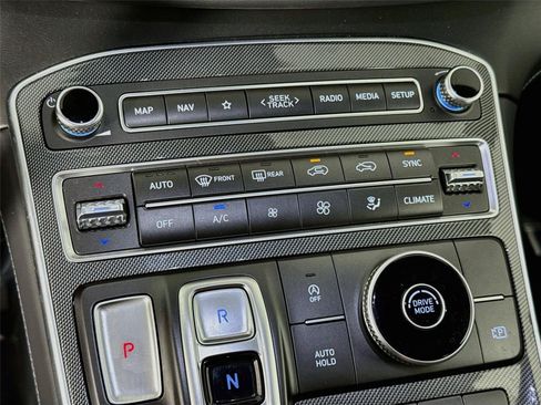 Certified 2022 Hyundai Santa Fe SEL w/ Convenience + Premium Package FWD image 18