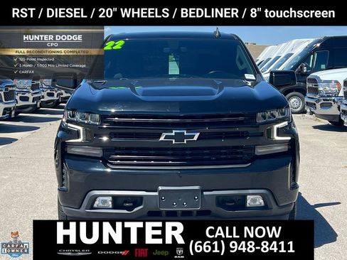 Used 2022 Chevrolet Silverado 1500 RST w/ LPO, Blackout Package AWD/4WD image 12
