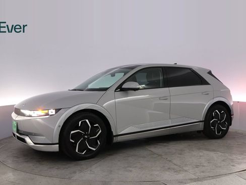 Used 2024 Hyundai Ioniq 5 Limited RWD image 18