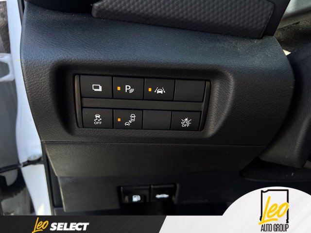 Used 2023 Nissan Kicks S FWD image 18