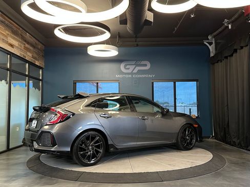 Used 2018 Honda Civic Sport image 3