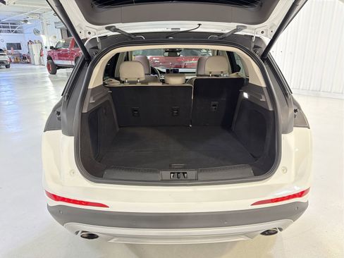 Used 2022 Lincoln Corsair FWD image 26