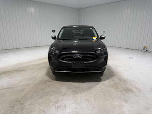 Used 2024 Ford Escape Active w/ Tech Pack #1 FWD image 2