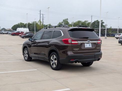 Used 2019 Subaru Ascent Premium AWD/4WD image 4