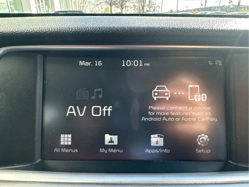 Used 2019 Kia Optima S image 12