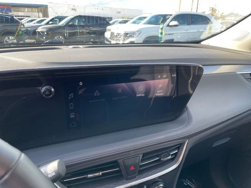 Used 2025 Buick Encore GX Preferred image 21