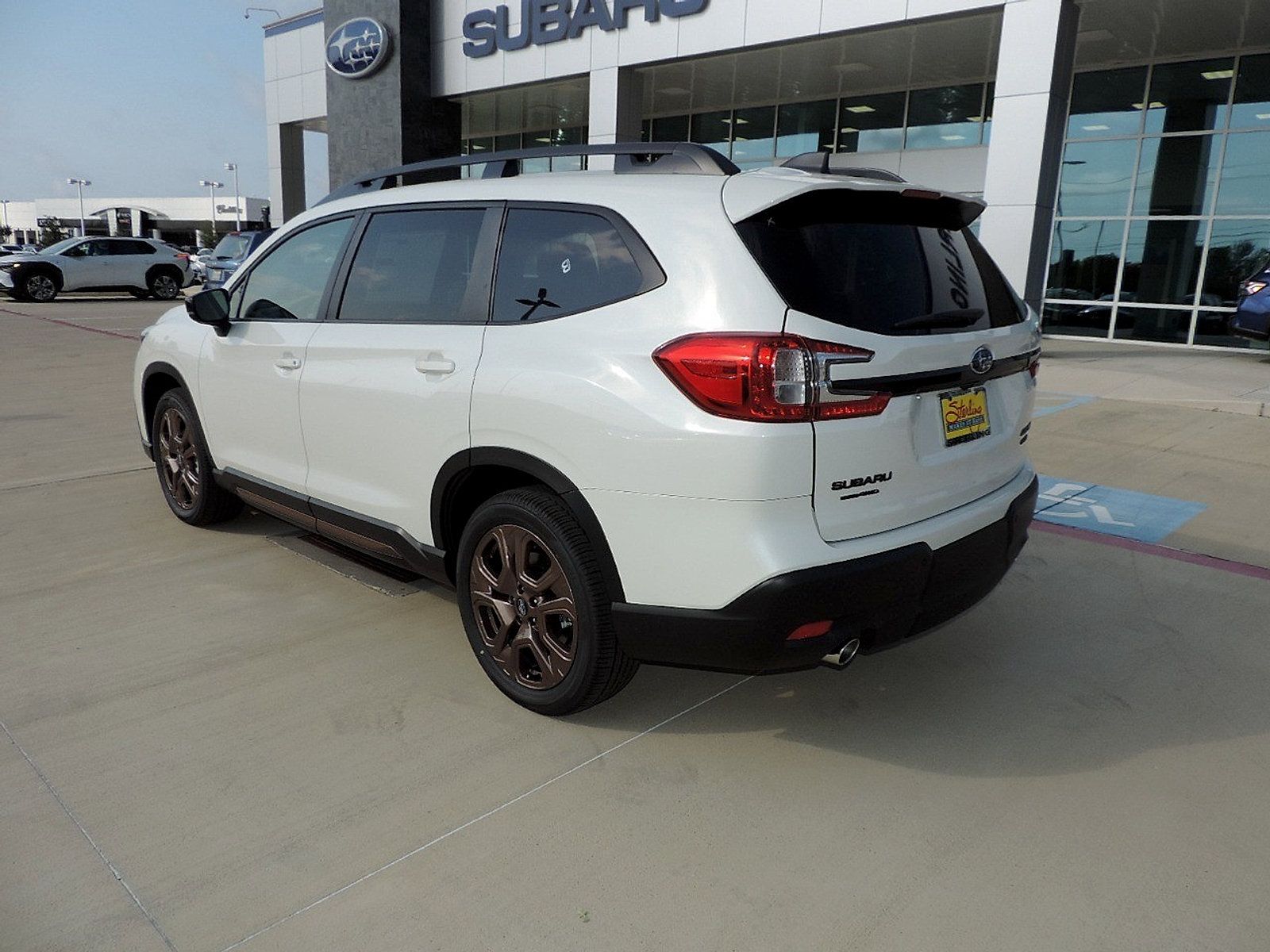Certified 2025 Subaru Ascent Touring AWD/4WD image 7