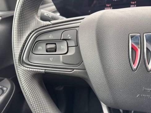 Certified 2025 Buick Envista Preferred w/ Convenience II Package image 7