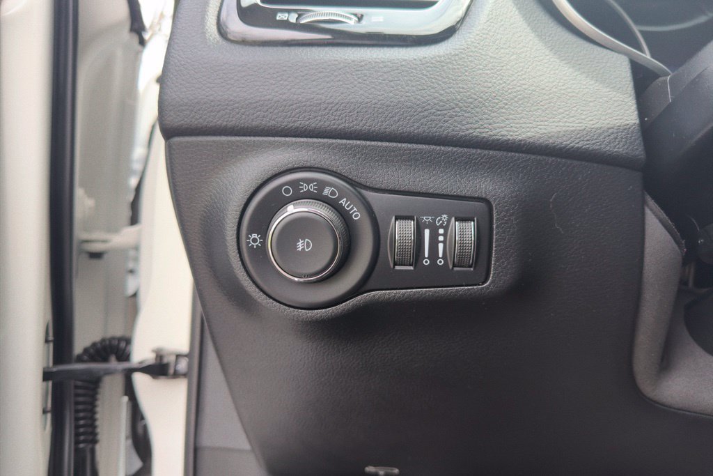Used 2021 Jeep Compass Limited AWD/4WD image 8