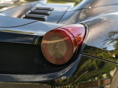 Used 2013 Ferrari 458 Spider RWD image 26