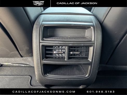 Used 2025 Cadillac XT5 Premium Luxury image 27