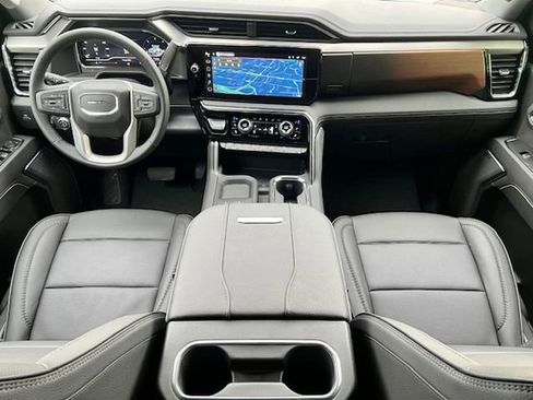 New 2025 GMC Sierra 3500 Denali w/ Denali Reserve Package image 20